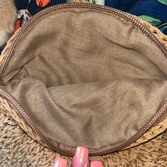 Handwoven Cotton Straw Shoulder Bag - Picture 6 of 7